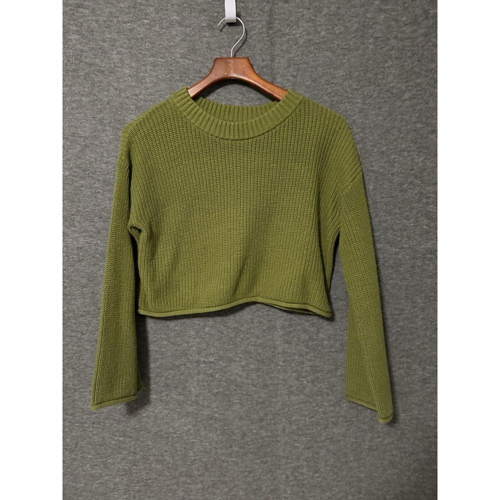 Wild Fable Juniors Cropped Crewneck Sweater Olive Green Size M Long Sleeve